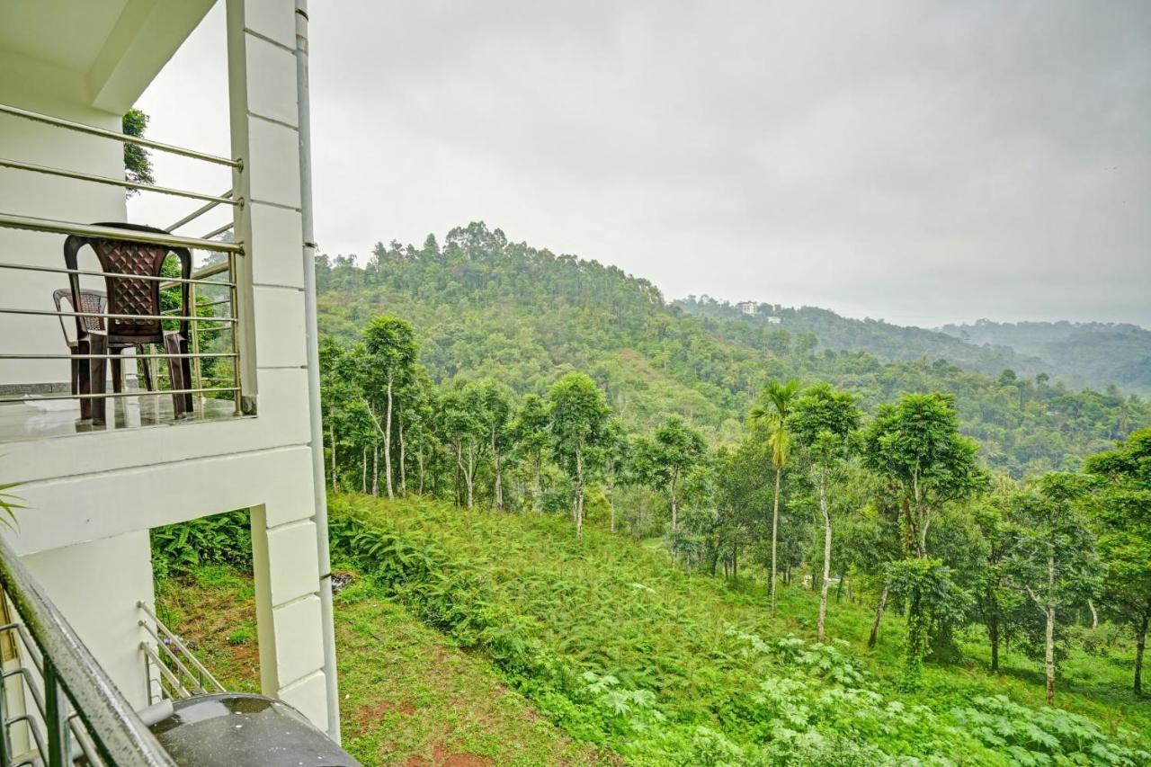Hotel Oyo Flagship 81260 Star Lights Munnar Exterior foto