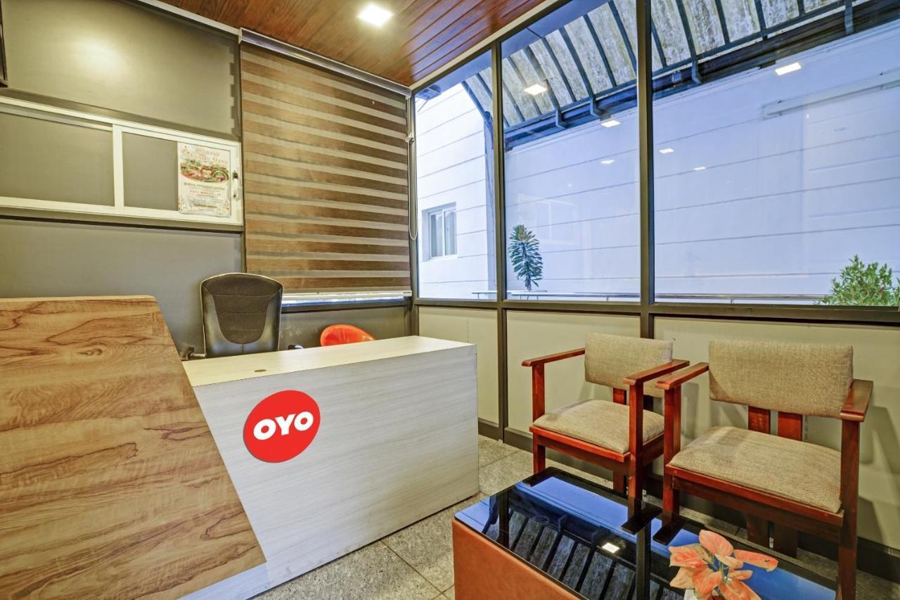 Hotel Oyo Flagship 81260 Star Lights Munnar Exterior foto